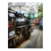 4039 - In the train yard Postcards