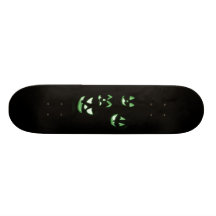 4 Lit Jack-O-Lanterns - Green Skateboard
