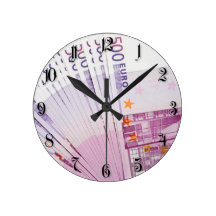 500 euros round wall clock