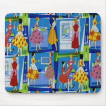 50's Housewife Design Mouse Pad