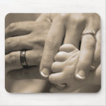 A Family's Wedding Day Mouse Mat