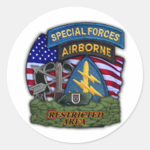 army 5th Special Forces Green Berets veterans Stic Round Stickers