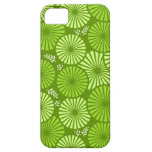 Beautiful, green retro floral iPhone 5 Case