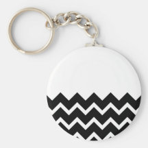 Black and White Zig Zag Pattern. Part Plain. Key Chain