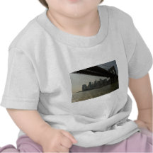 Brooklyn Bridge by boat T Shirt