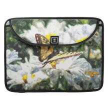 BUTTERFLY ON DAISY MacBook PRO SLEEVES