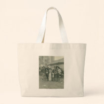 Chicago Rodeo, 1929. bags