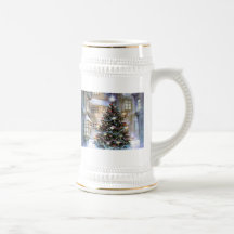 Christmas tree on street mugs