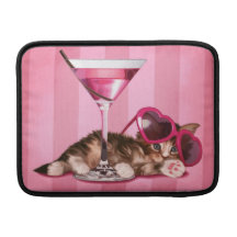 Cocktail maine coon MacBook sleeves