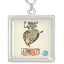 CTC International - Heart necklaces