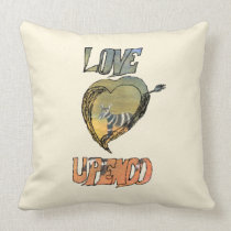 CTC International - Heart pillows