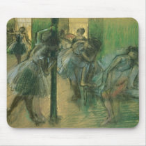 Dancers rehearsing (pastel) mousepads