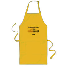 Decisive Chess Player Inside Reflective Chess Set Apron