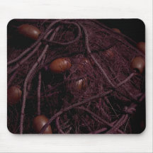 deeply tangled mouse mat