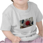 Delicious Caviar with round crackers Tshirts