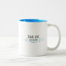 Did it! RN Graduation Announcement mugs
