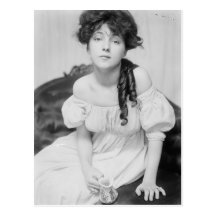 Evelyn Nesbitt about 1900 Postcards