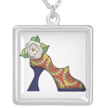 Fashion Show with rose Pendant