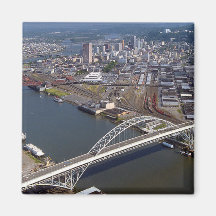 Fremont Bridge in Portland Oregon. Magnet