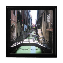 Gift Box - Life on a Canal