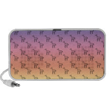 Giraffes on rainbow pastel mini speaker