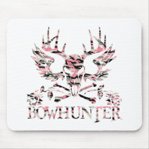 GIRL BOWHUNTER MOUSE PAD