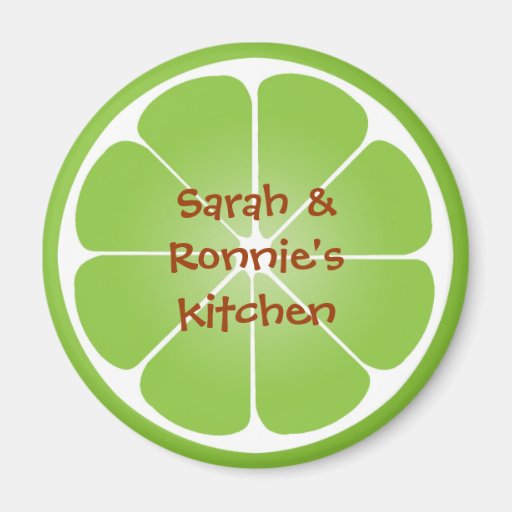 Green juicy lime slice round magnet party favour