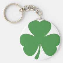 green shamrock st. patrick´s day key chains