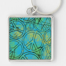 GRUNGE PEACES KEYCHAIN