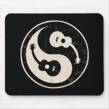 guit-yang1-blk-tan-T Mouse Pads