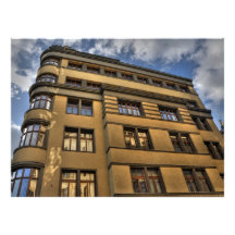 HDR building Custom Announcement