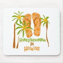 Honeymooning in Hawaii Mousepad