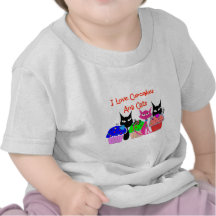 "I love cupcakes and cats"--Cupcake Lovers Gifts T Shirts