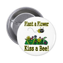 Kiss a Bee Pin