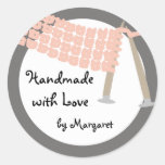 Knitting needles scarf pink grey gift tag stickers
