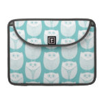 "Lil Owl" macbook sleeves