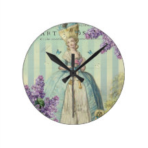 Lilas au printemps round wall clocks