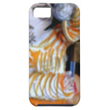 lm CatchingTheQuest iPhone 5 Cover
