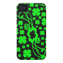 Lucky Irish four leaf clovers Case-Mate iPhone 4 Case