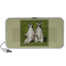 Mr & Mrs Lemur Travelling Speaker