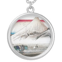MT. FUJI NECKLACE