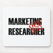 OFF DUTY MARKETING RESEARCHER LITE MOUSE MAT