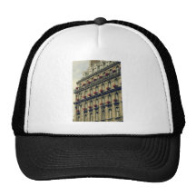Paris.JPG Hat