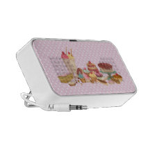 Pastries An Polkadots Doodle Speaker