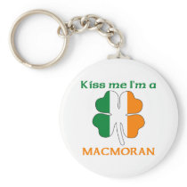 Personalised Irish Kiss Me I'm Macmoran Keychain