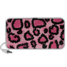 Pink and Black Leopard Print Pattern. iPod Speaker