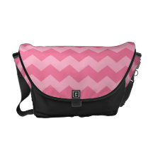 Pink chevrons messenger bag