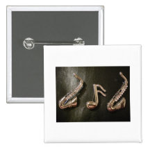 Play a musical note on that Saxaphone Pin