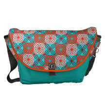 Pretty Floral Pattern Messenger Bag
