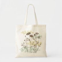 Queen Anne's Lace In White Breeze Tote Bag